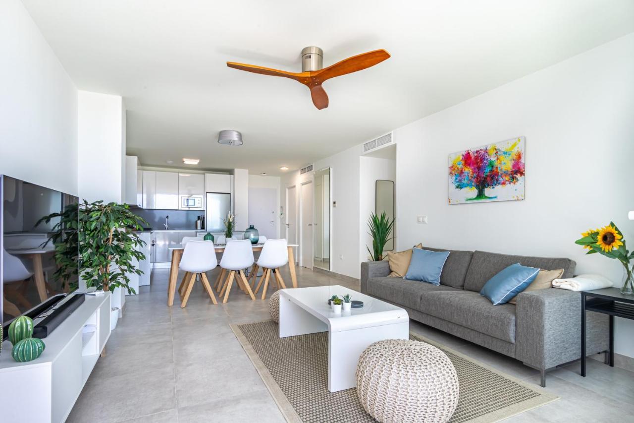 Luxury Apartment Michael ลากาลาเดมิฮาส ภายนอก รูปภาพ